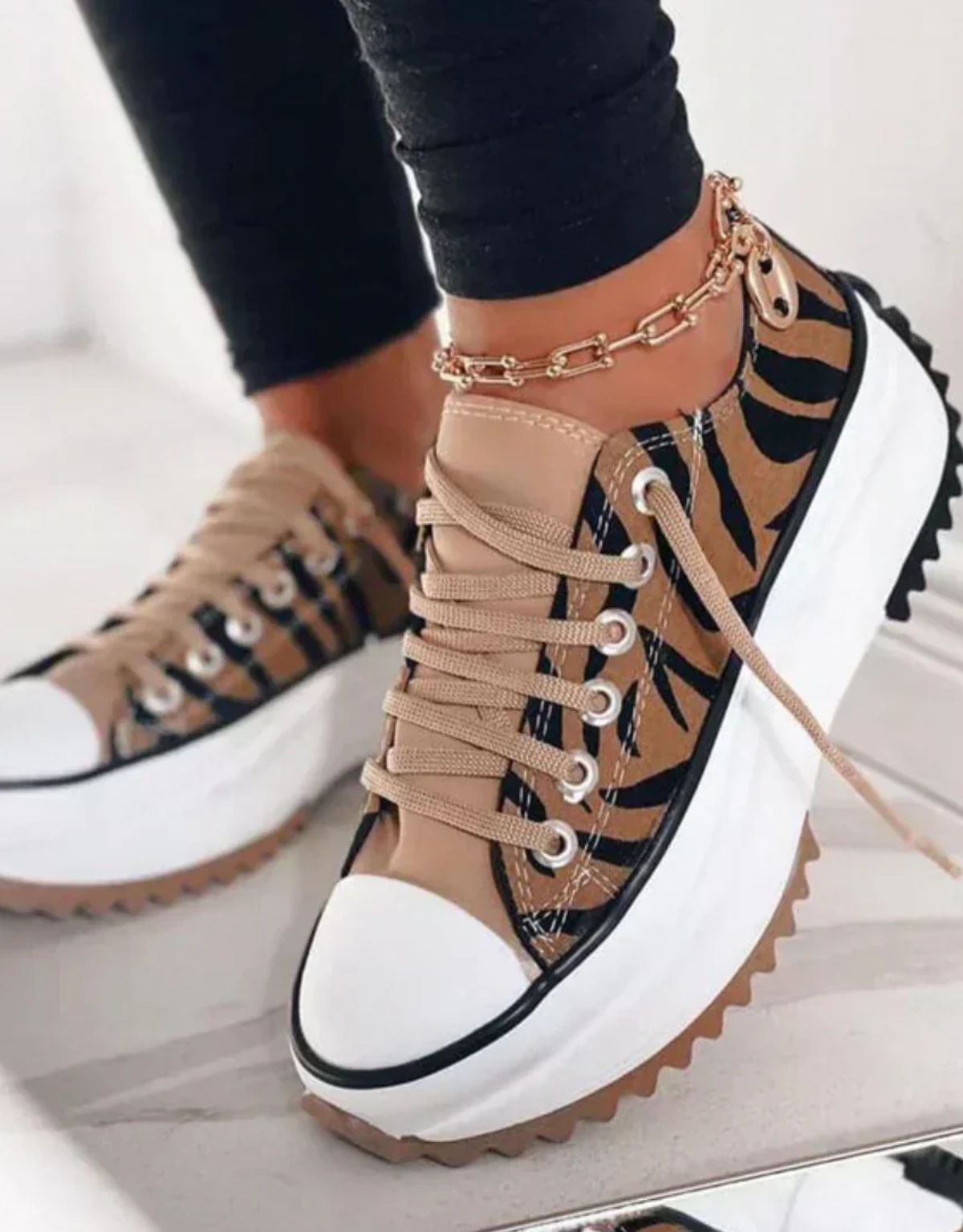Arlette | Chunky Platform Lace Up Sneakers