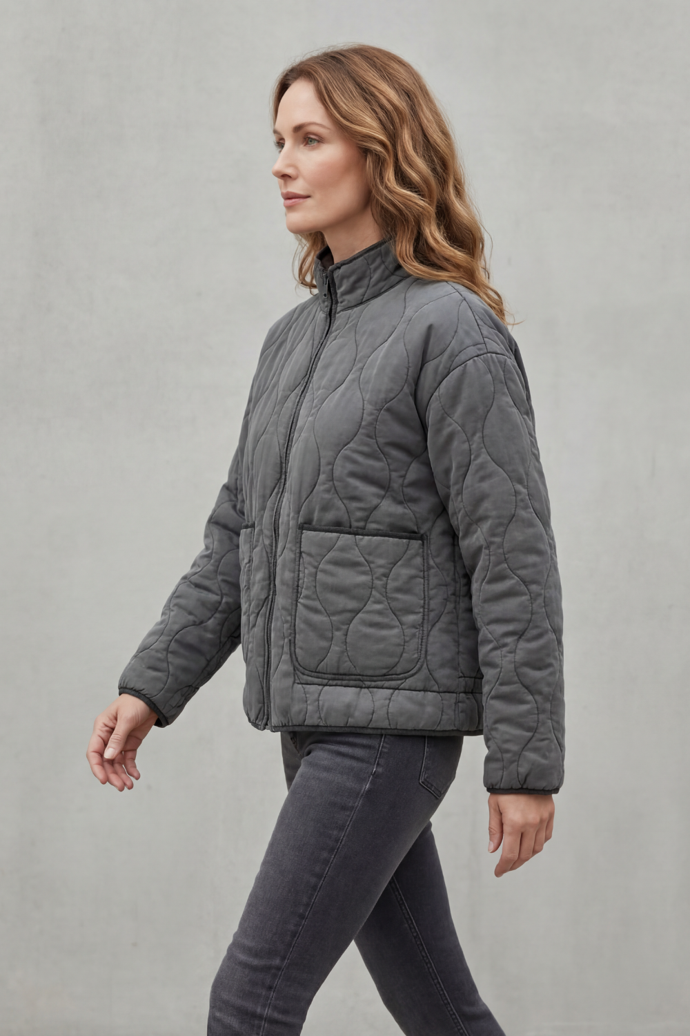 Cavelline | High Neck Wave Quilted Zip Up Jacket
