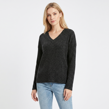Coraline | Ribbed V-Neck Jumper