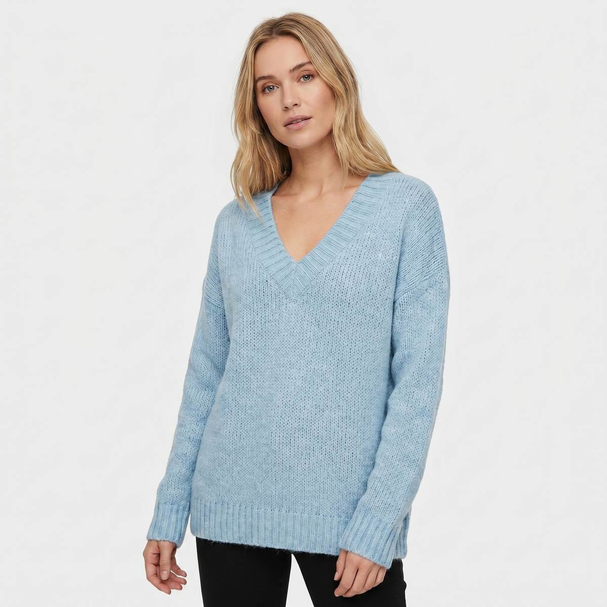 Linden | Relaxed V-Neck Pullover