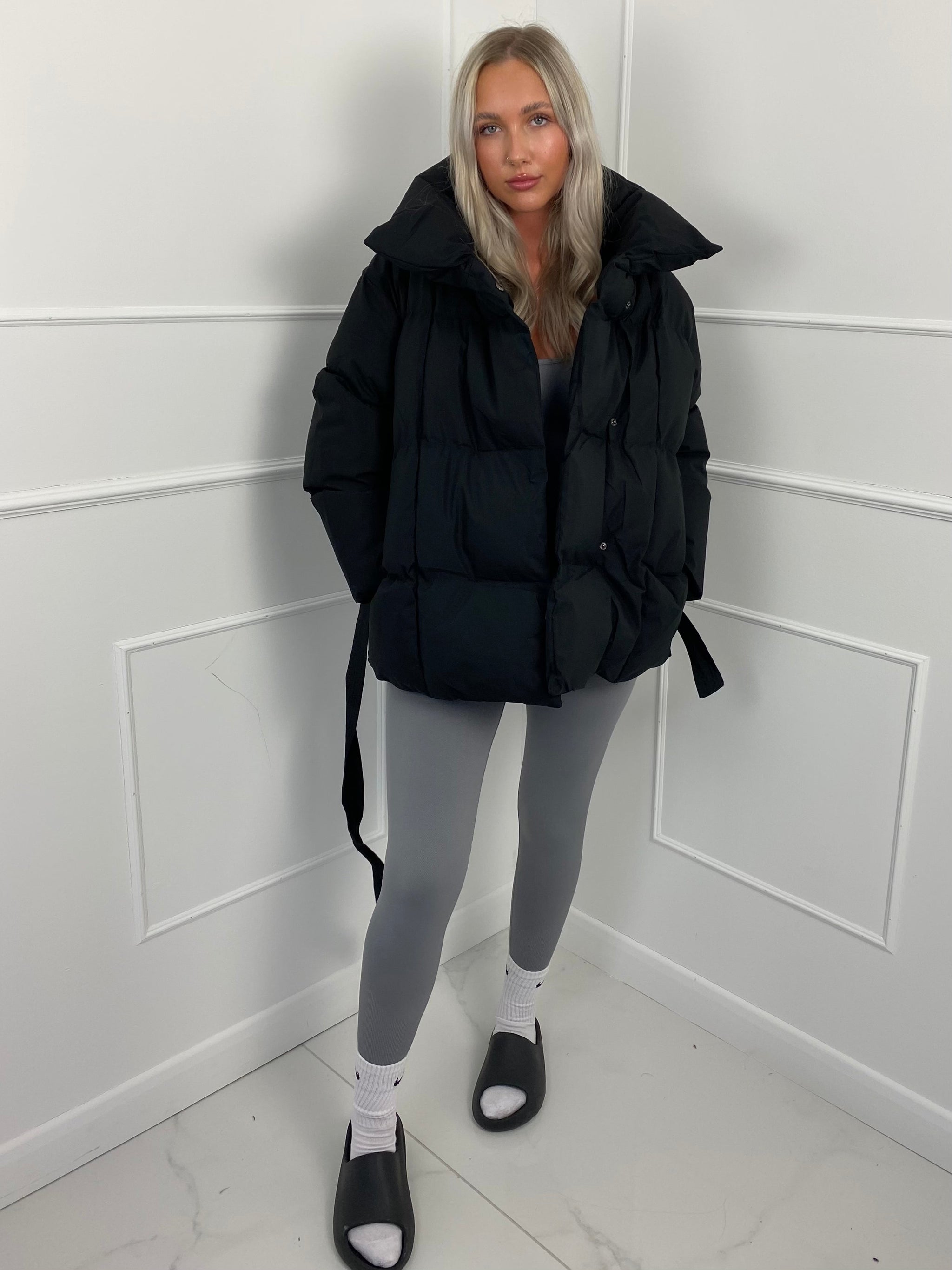 Molly | Short Belted Puffer Jacket