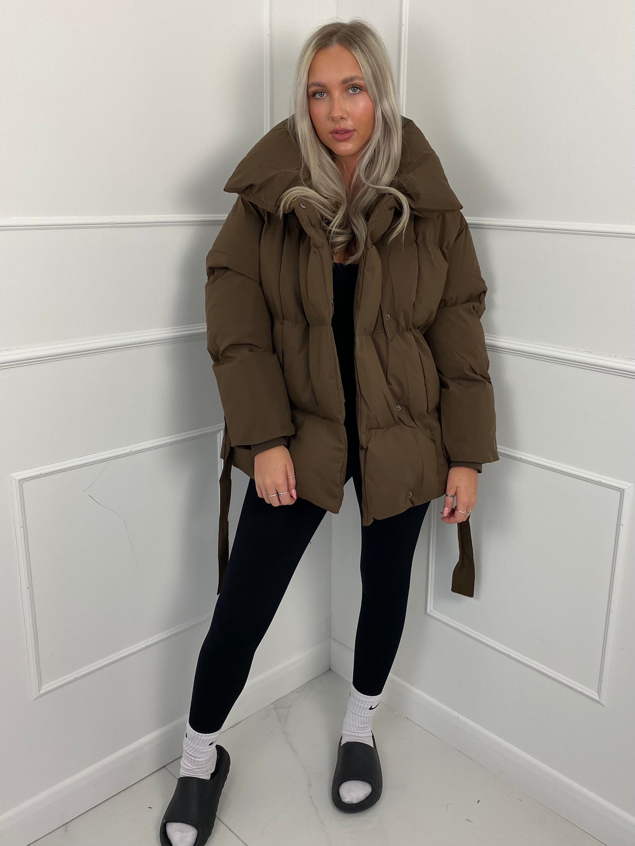 Molly | Short Belted Puffer Jacket