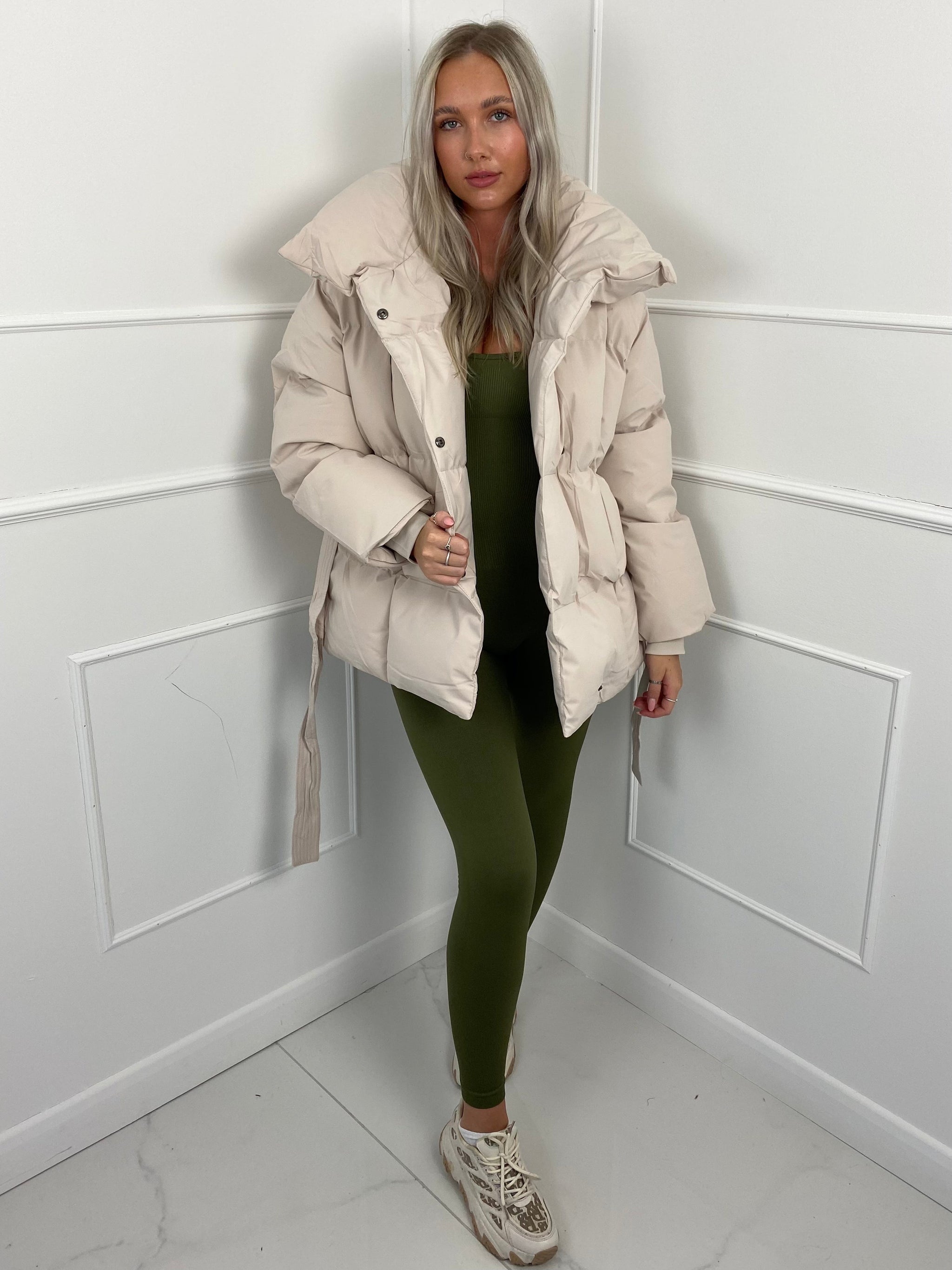 Molly | Short Belted Puffer Jacket