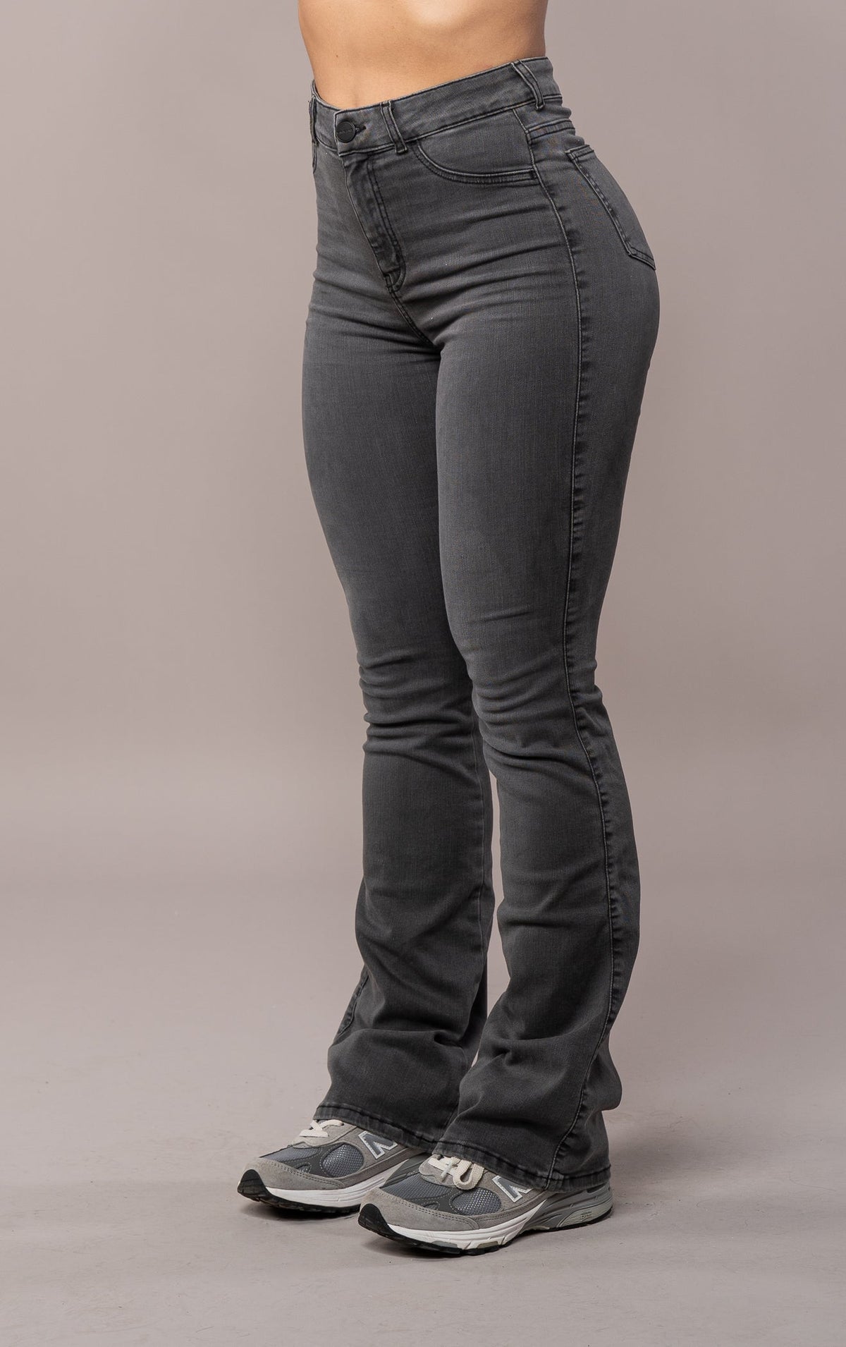 Taisha | Curve Love Flare Jeans