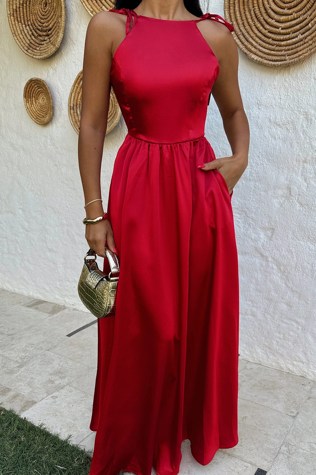 ROTES ANAIS-KLEID MIT RÜCKEN